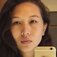 Katherine Li Meztelen