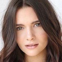 Katie Stevens Meztelen