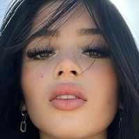 Katteyes Meztelen