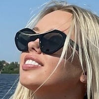 kattrina Meztelen