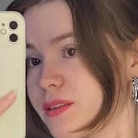 Katya Shvint Meztelen