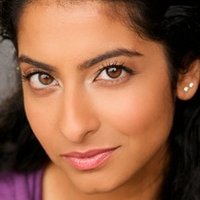 Kausar Mohammed Meztelen
