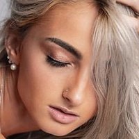 Kayla Kurnik Meztelen