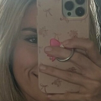 kaylasimmons Meztelen