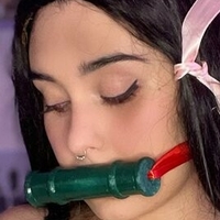 Keira Plusultra Meztelen