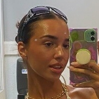 Kiana Sartin Meztelen