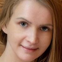 Kori Meztelen