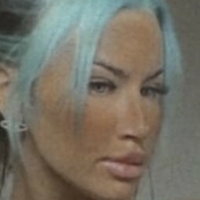 Kourtney Powell Meztelen