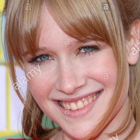 Kristina Schmidt Meztelen