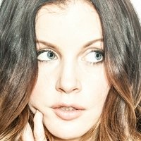 Krystle Luther Meztelen
