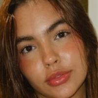 Lakaryofficial Meztelen