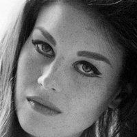 Lana Wood Meztelen