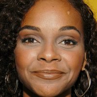 Lark Voorhies Meztelen
