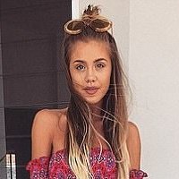 Laura Amy Meztelen