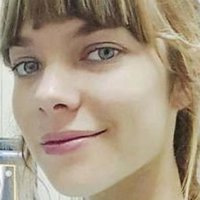 Laura Laprida Meztelen
