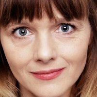 Laura Schuhrk Meztelen