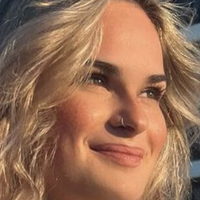 Lauren Hales Meztelen