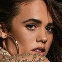 Lauren Lofthouse Meztelen