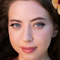 Lauryn Wolfe Meztelen