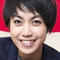 Le-Thanh Ho Meztelen