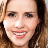 Leona Cavalli Meztelen