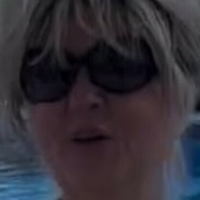 Lesley Banks Meztelen