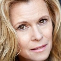 Leslie Malton Meztelen