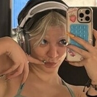 Leyla Afshonkar Meztelen