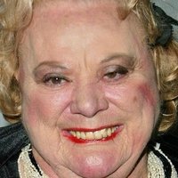 Lezlie Z. McCraw Meztelen