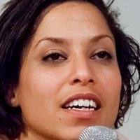 Ligia Manuela Lewis Meztelen