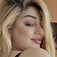 Lili Marko Meztelen