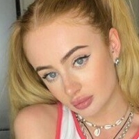 lilymae_01 Meztelen