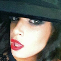 Linda De Morrer Meztelen