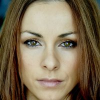 Lindsay Armaou Meztelen