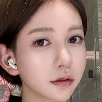 Linyi Meztelen