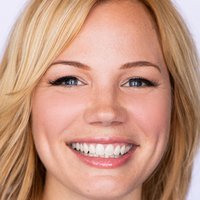 Lisa Schwartz Meztelen
