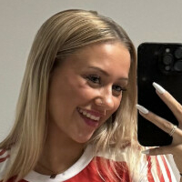 Livputellas Meztelen