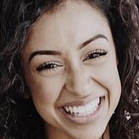 Liza Koshy Meztelen