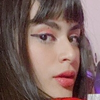 LooreGarcia_S2 Meztelen