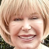 Loretta Swit Meztelen