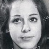 Louise Sorel Meztelen