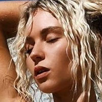 Lucie Rose Donlan Meztelen