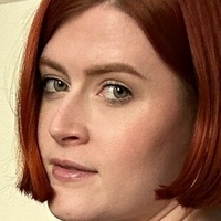 Lucy Huxley Meztelen