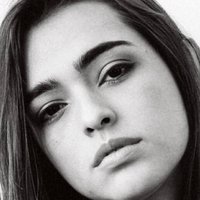 Lucy Vives Meztelen