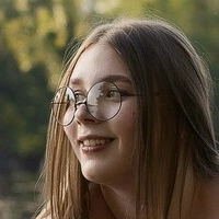 lucylaistner Meztelen