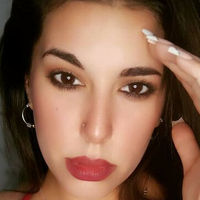 Lujan Flores Meztelen