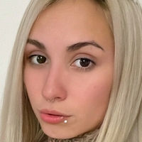 Luzz_chan Meztelen