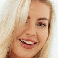 LYDIA ISABELL Meztelen