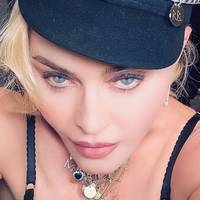 Madonna Meztelen