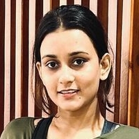 Mahi Mishra Meztelen